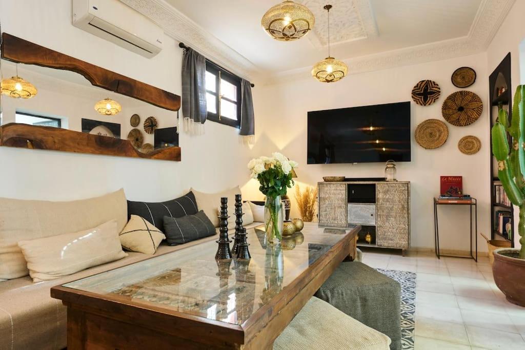 Riad Miloud En Exclusivite 10 P Au Coeur De La Medina 마라케시 외부 사진